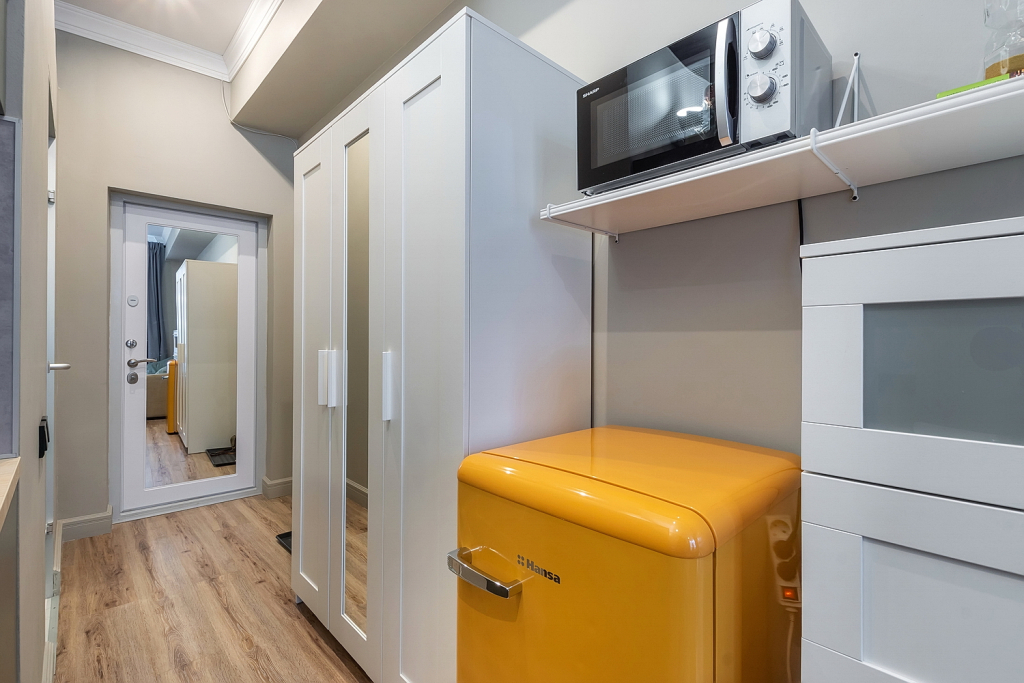 Design studio apartment on Volny Apartments