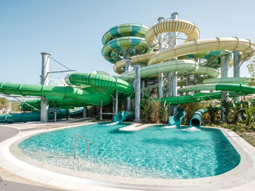 Anda Barut Collection - Ultra All Inclusive