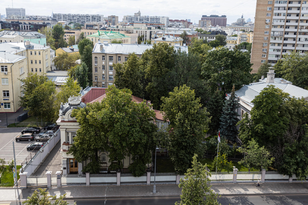 Квартира 3-х комнатная с панорамными видами не далеко от Кремля
