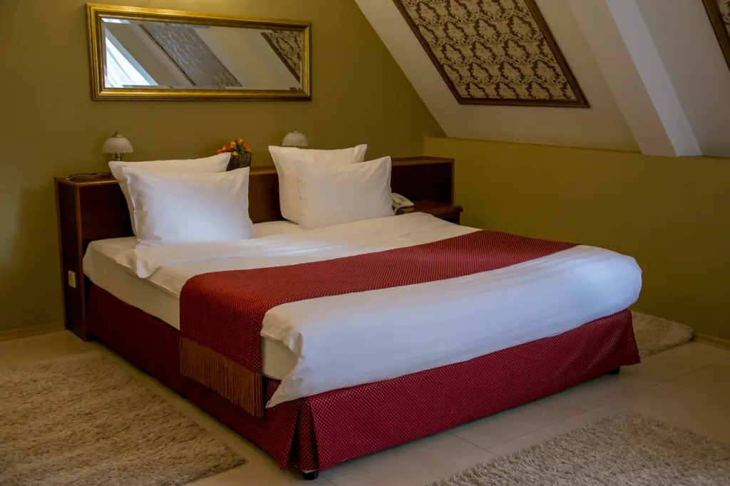Prem'er Hotel