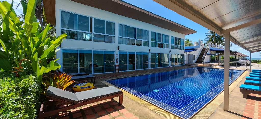 Курортный Отель Lipa Bay Residence