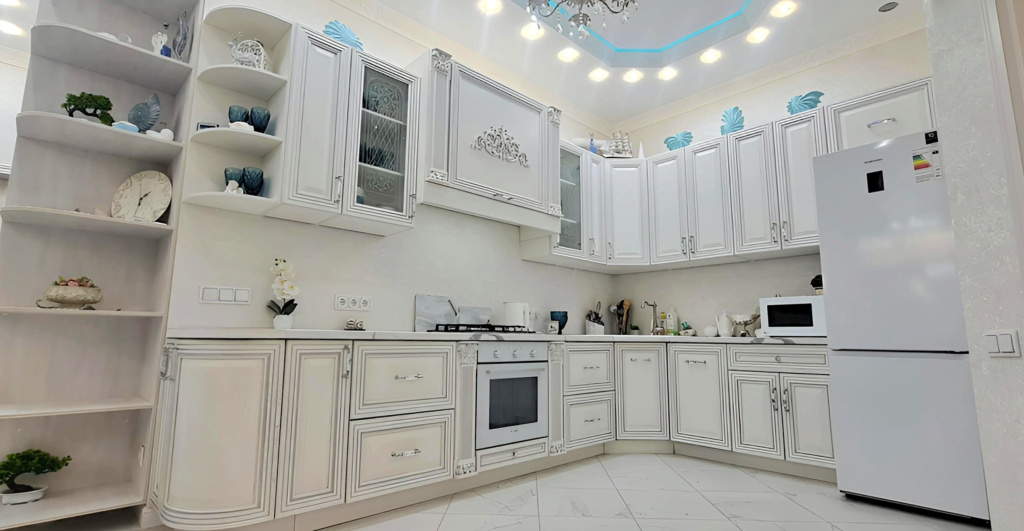 Квартира Royal Apartment на Крымской 22 Четырехкомнатные