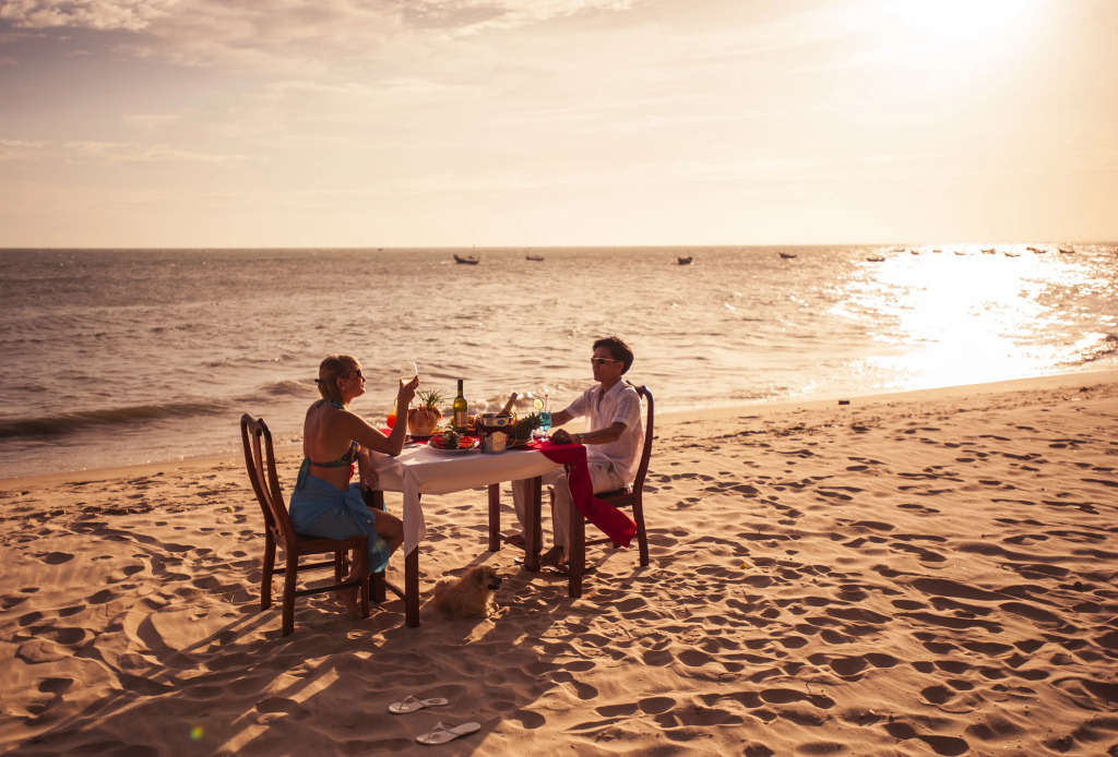 Отель Little Paris Resort & Spa Mui Ne