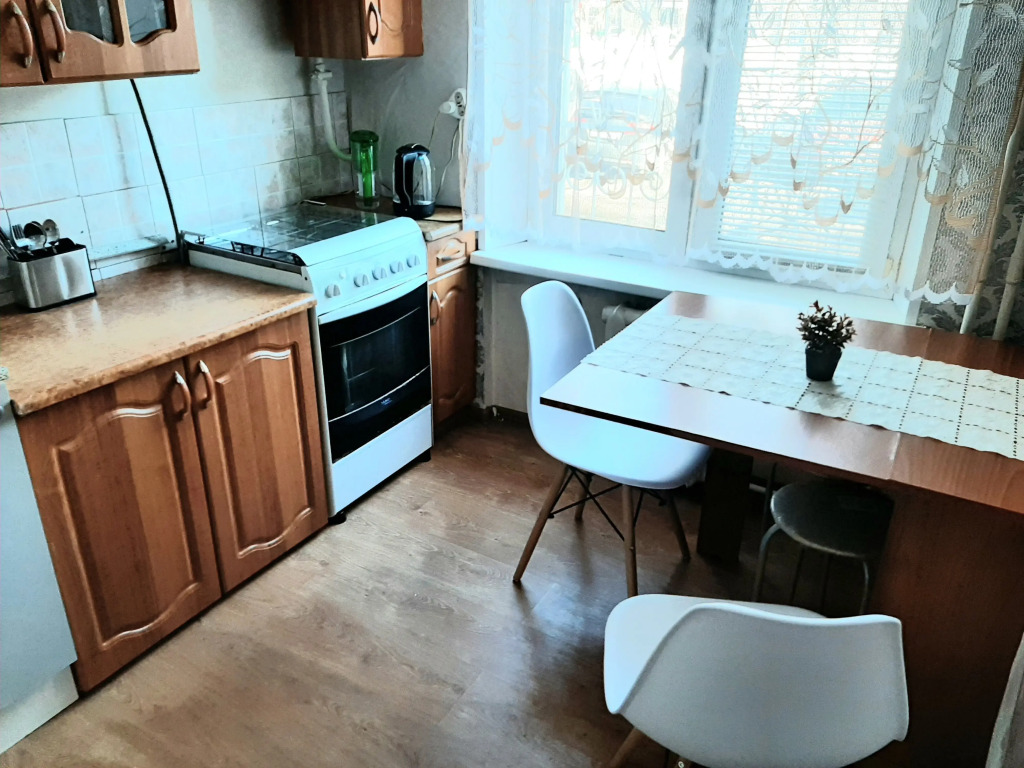 Zhukova 46 Flat