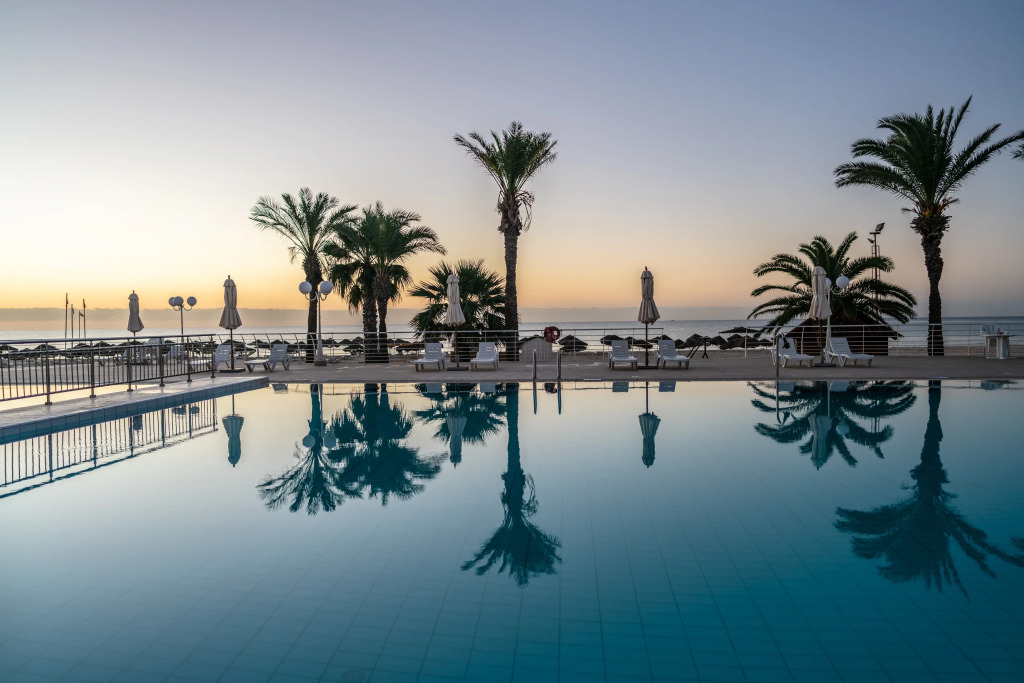 Отель Omar Khayam Resort & Aqua Park Hotel