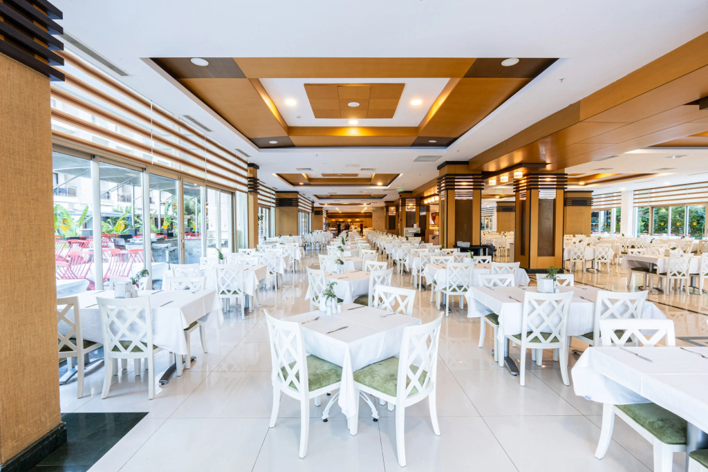 Grand Ring Hotel
