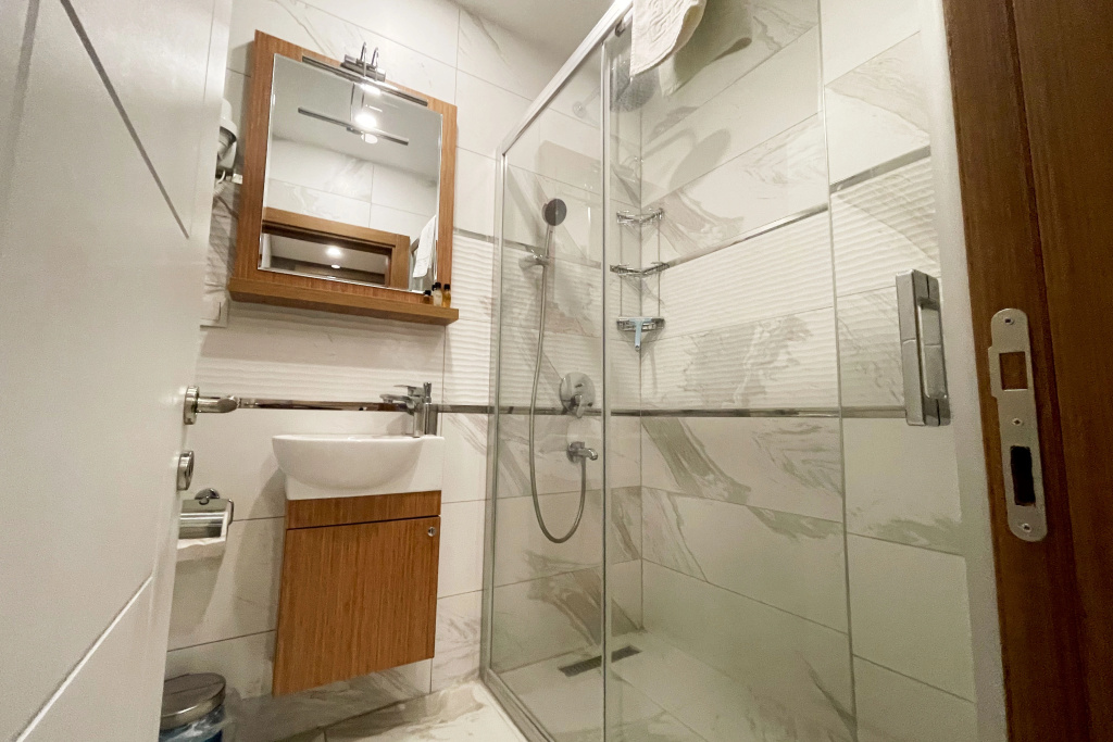 Апартаменты Newly Furnished Studios in Istanbul's Heart