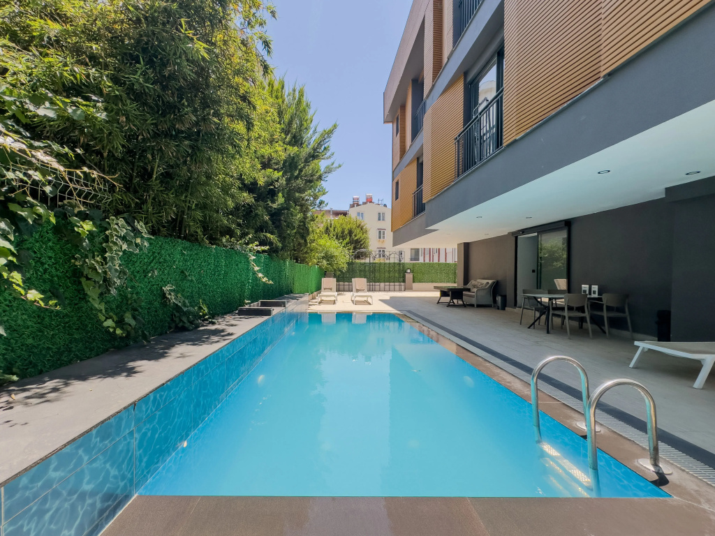 Отель Leaf River Suites