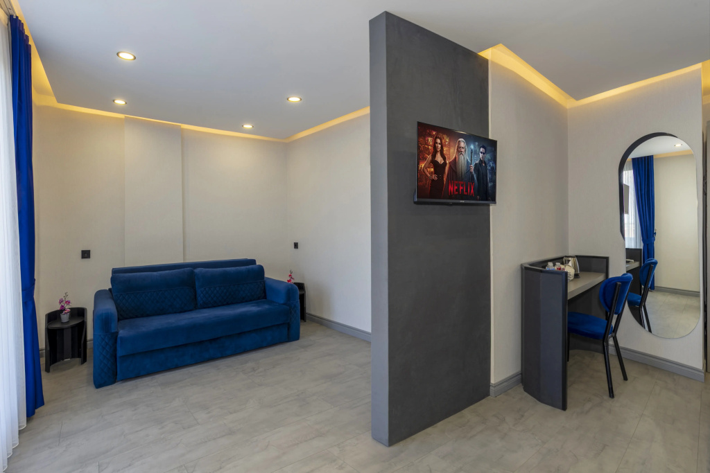 The Private Airport Hotel