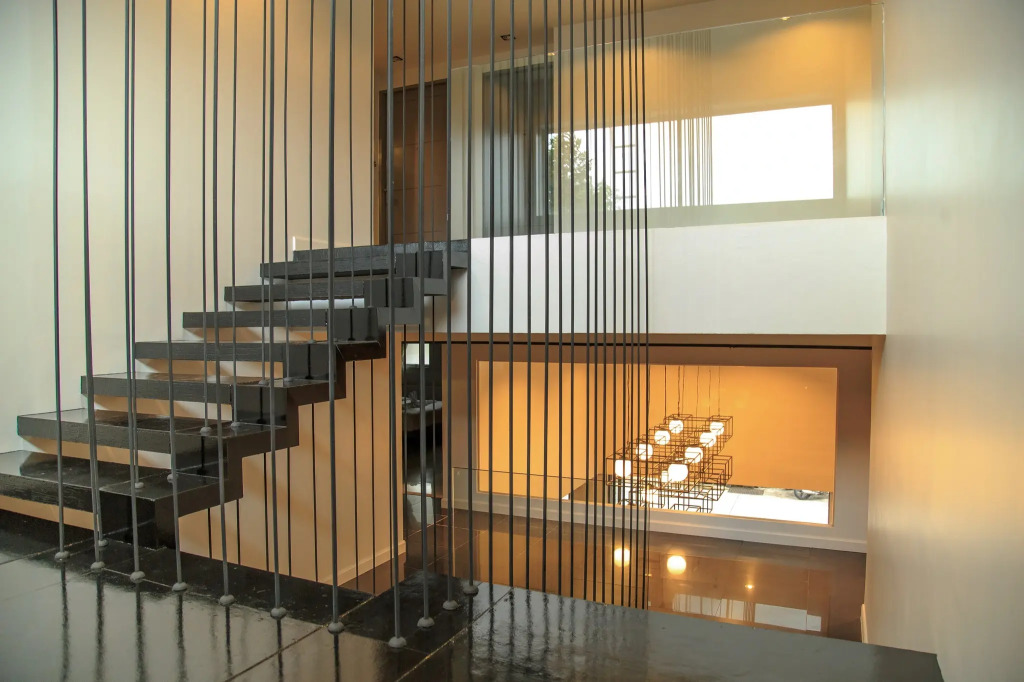 Отель Silla Loft Patong