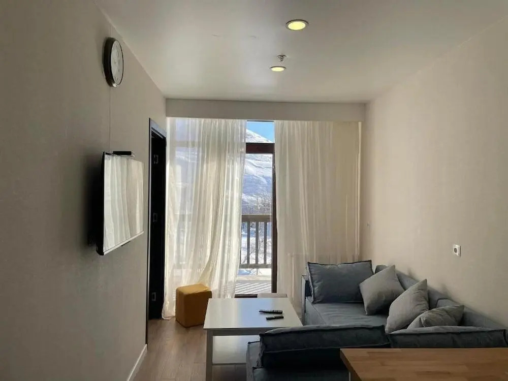 hotel Qumli