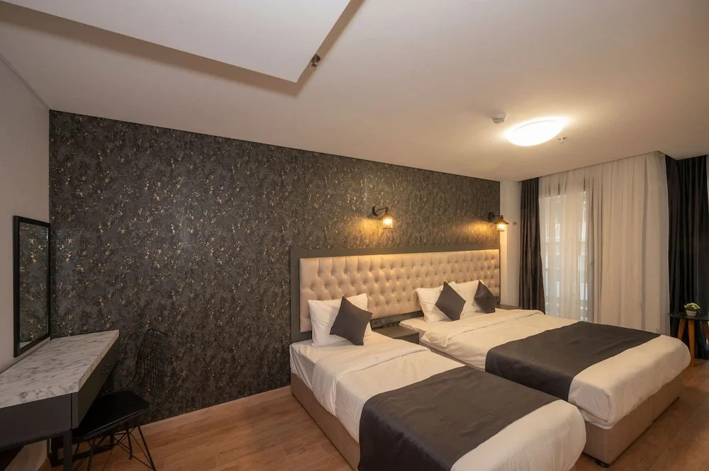 KA Hotel & Suites