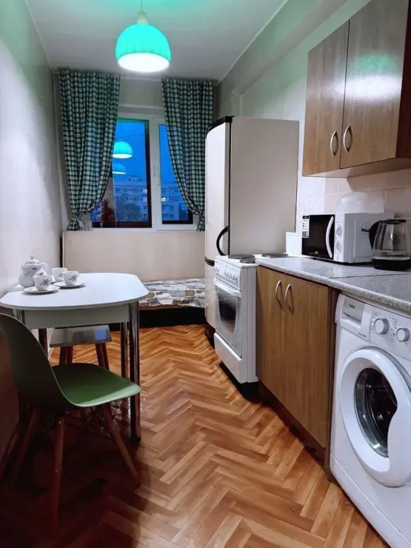 na Obrucheva, 35k2 Flat