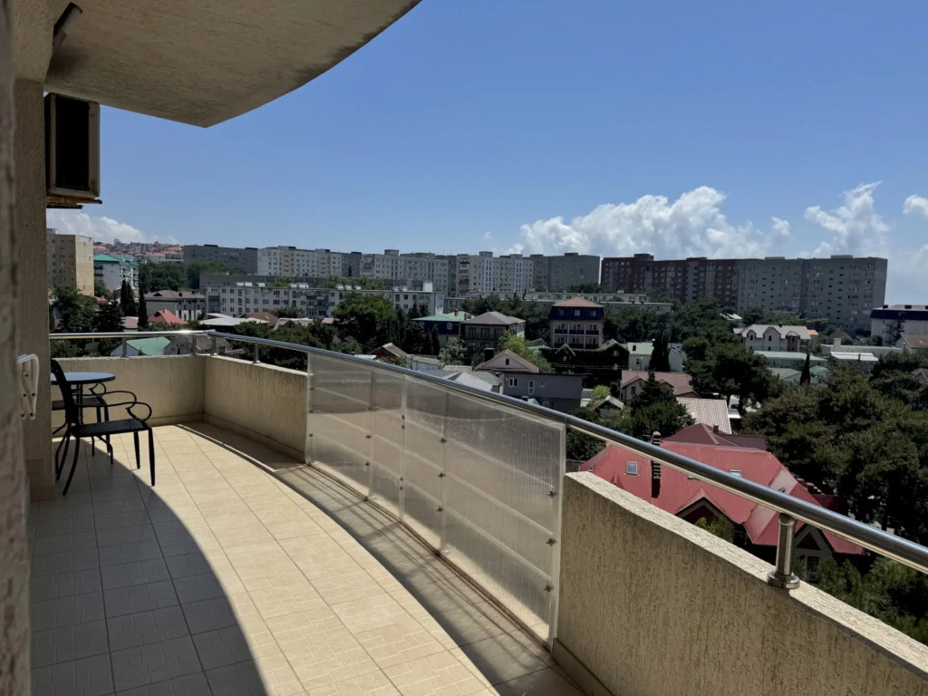 Квартира 568 С Террасой На Первой Береговой Линии – Толстый Мыс