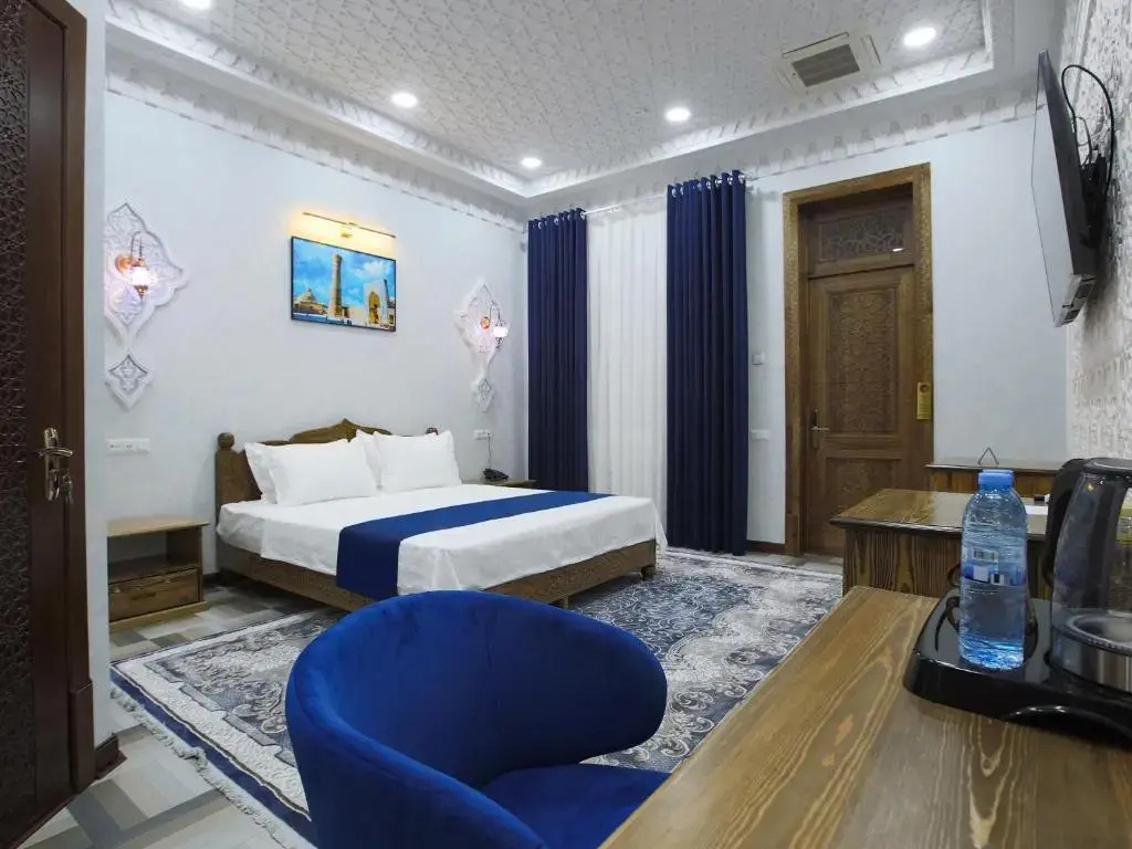 Отель Paradise Plaza Luxury