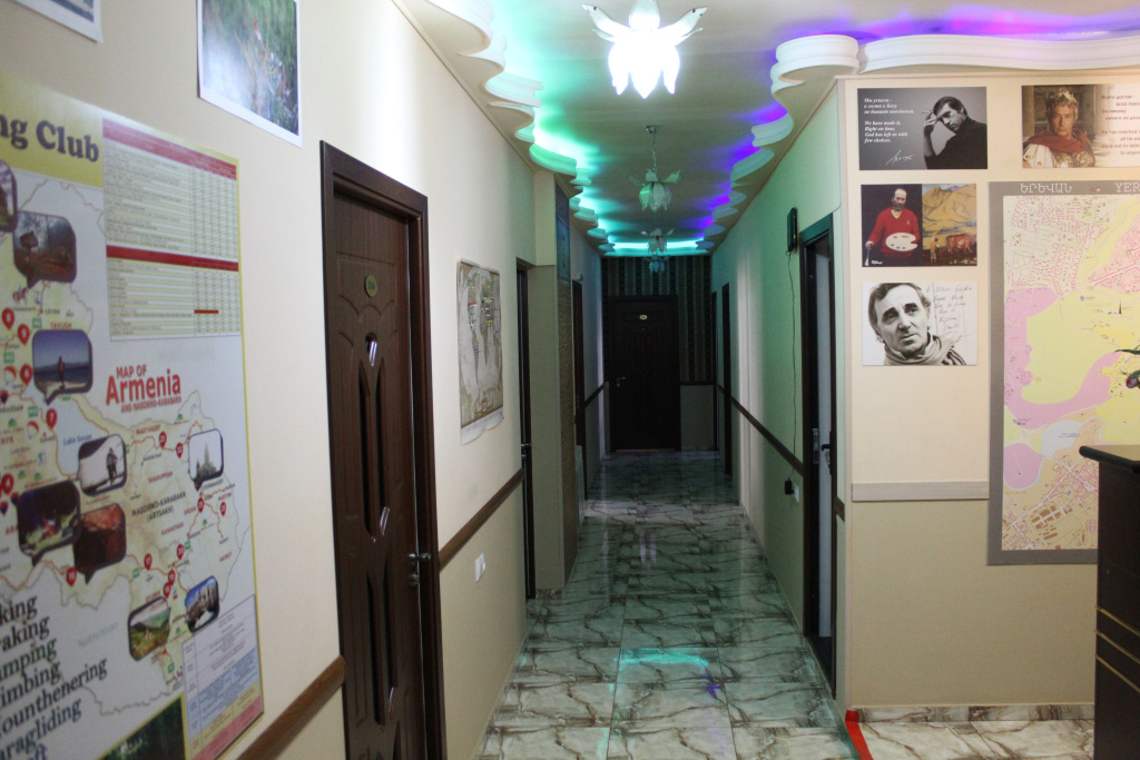 Arm Hostel