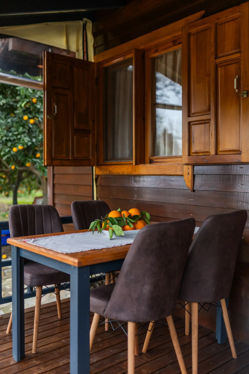 Меблированные комнаты Holiday House dilek çıralı