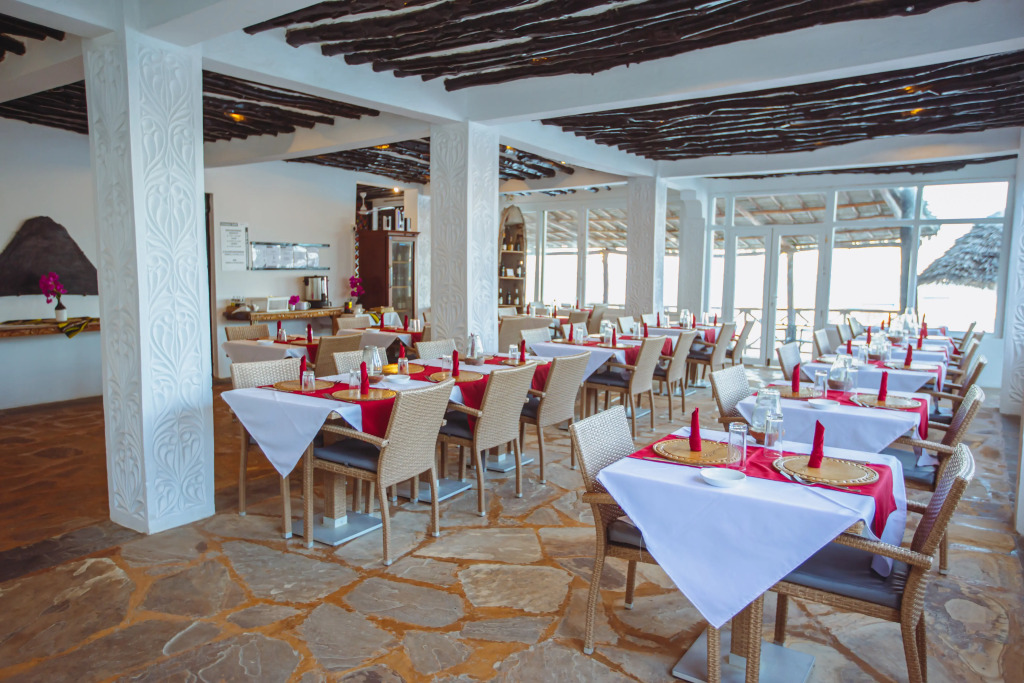 AHG Dreams Bay Beach Hotel