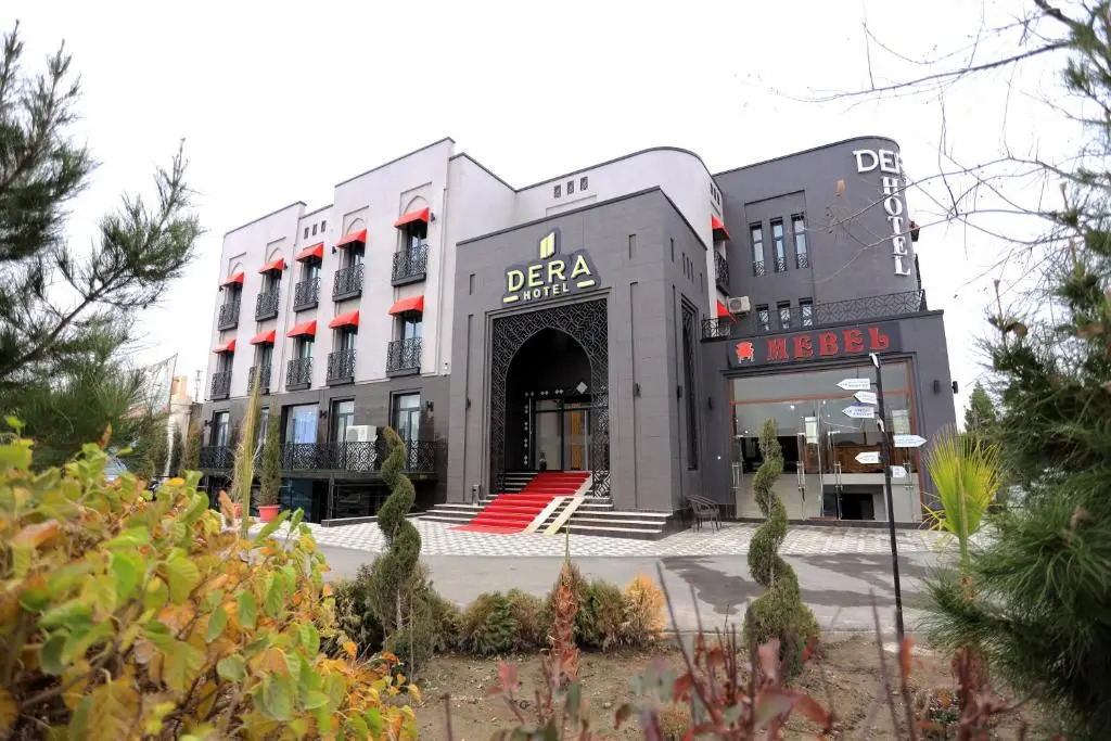 Отель Dera
