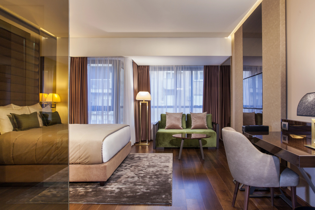 SAINT TEN Boutique Hotel, Small Luxury Hotels