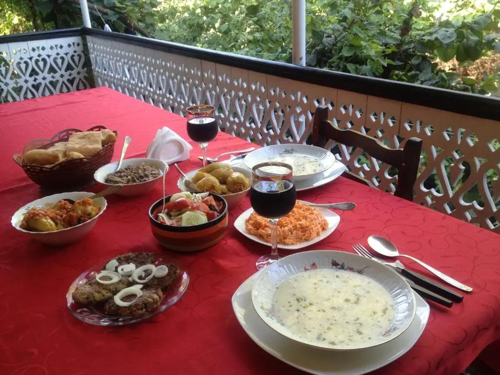 Aisi In Lagodekhi Guest House