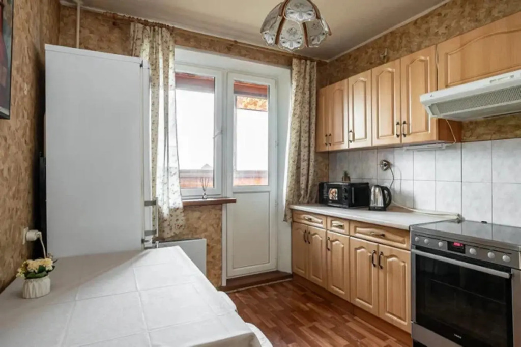 Odnushka Na Izyumskoy Flat
