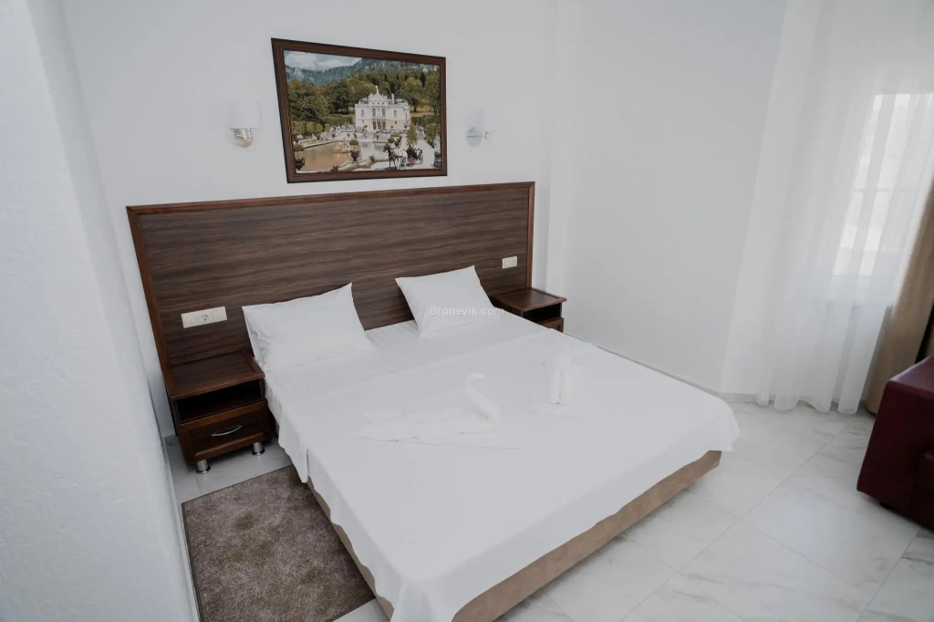 Samson Hotel
