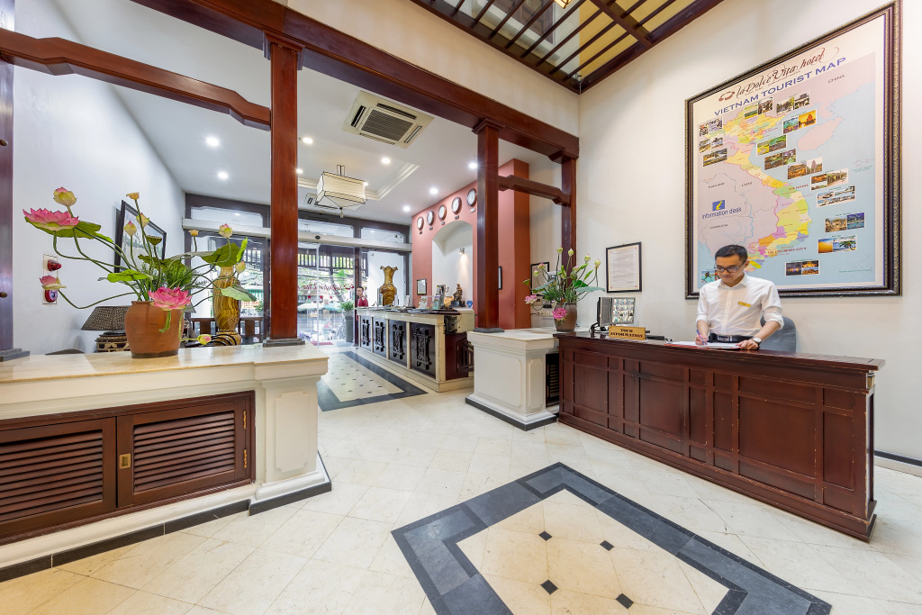 La Dolce Vita Hotel