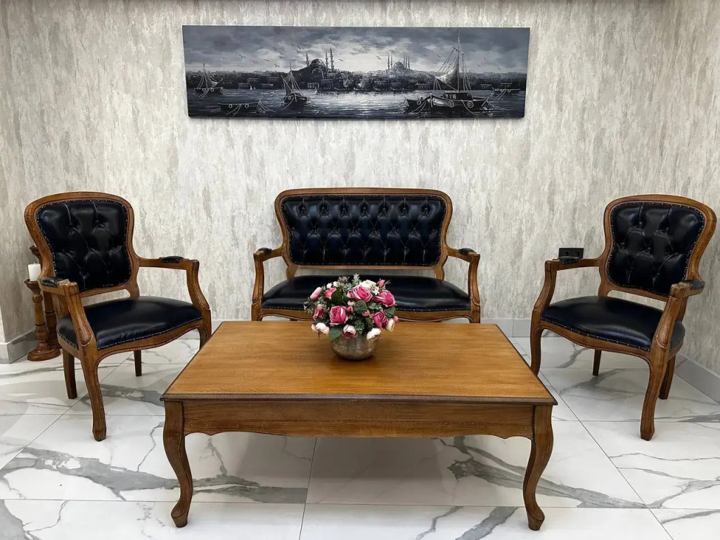 Rexee Hotel