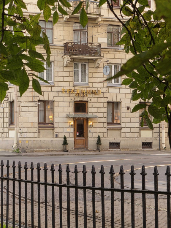 Отель Традиция