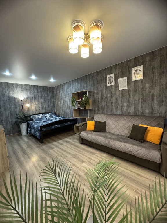 Sovremennaya Studiya V Tsentre Yaroslavlya Flat