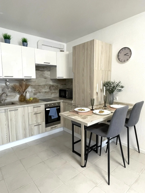 Квартира Apartment Sweet Home на Мурата Ахеджака 16/1