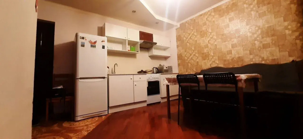 Квартира на Академической площади, 3