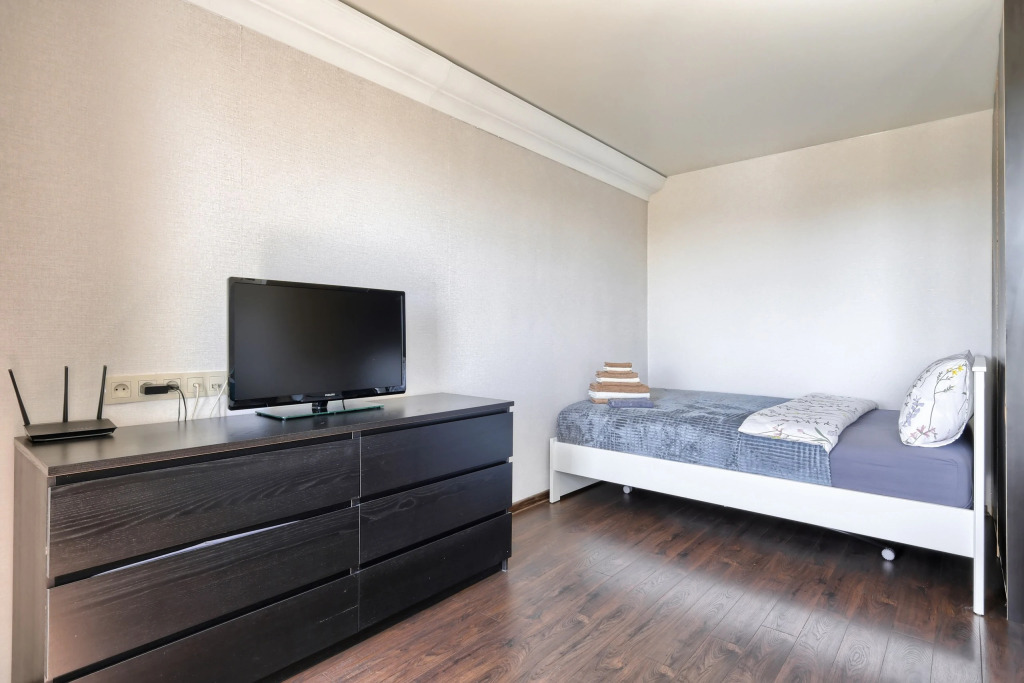 Квартира Myhome Yourhome на Бульваре Новаторов 35
