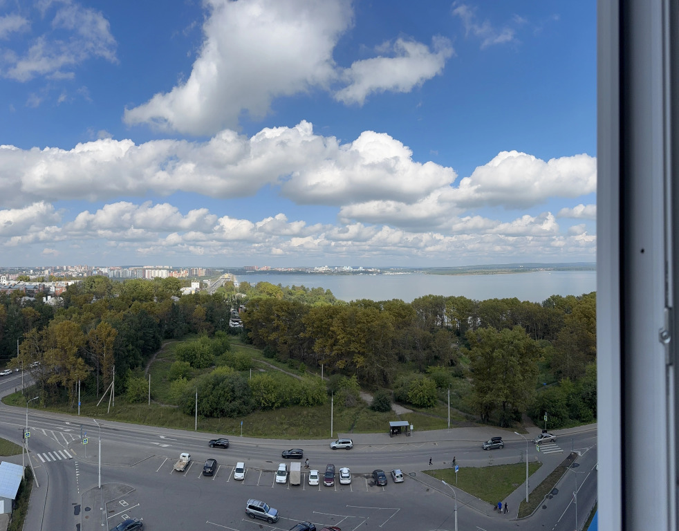 Квартира с панорамным видом на Ангару