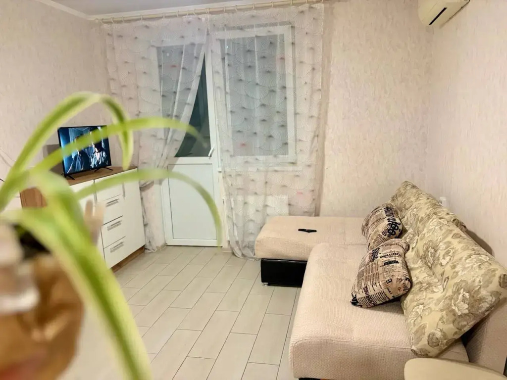 Квартира с балконом