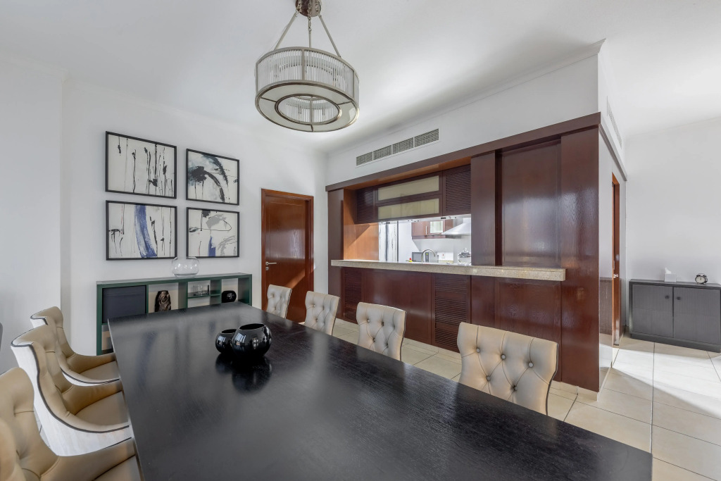 Апартаменты Welcome Home in The Residences