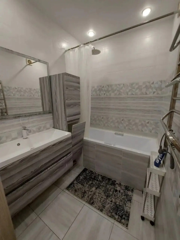 Квартира двухкомнатная чистaя и уютнaя 57 м²