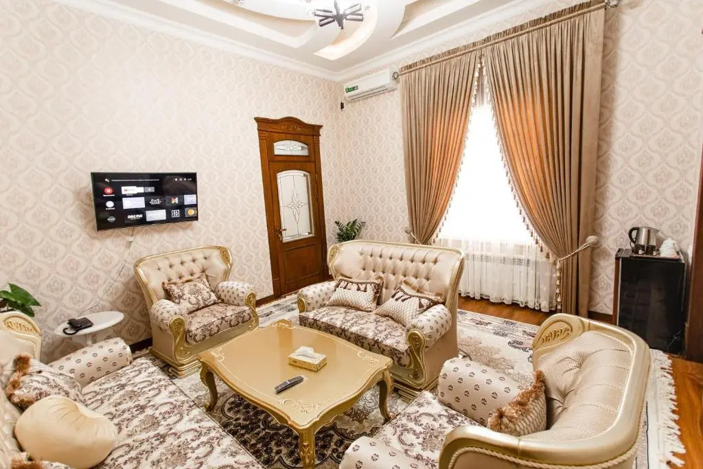 HOTEL Diyor Gold