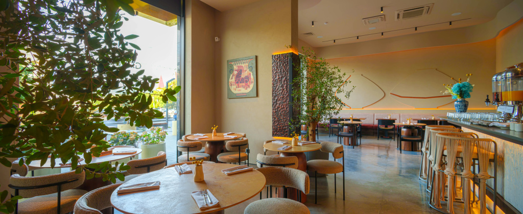 4 ★ Rilas Hotel