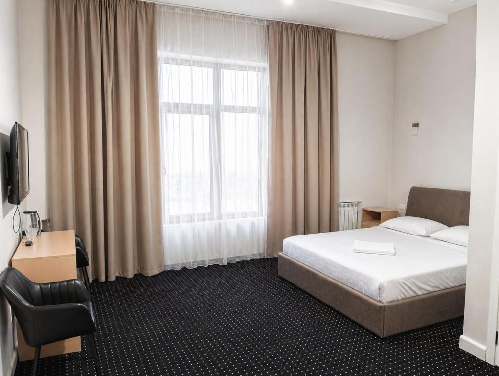 Grand Sky Hotel