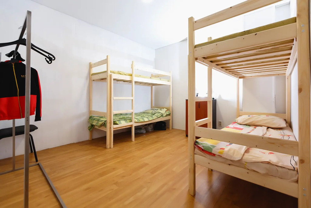 Хостел Sleeping Rooms