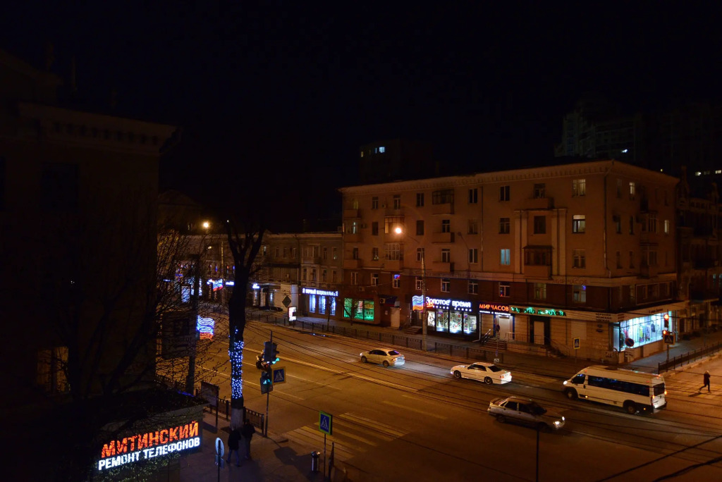 Квартира Посуточная Аренда Просторная Двухкомнатная в Центре