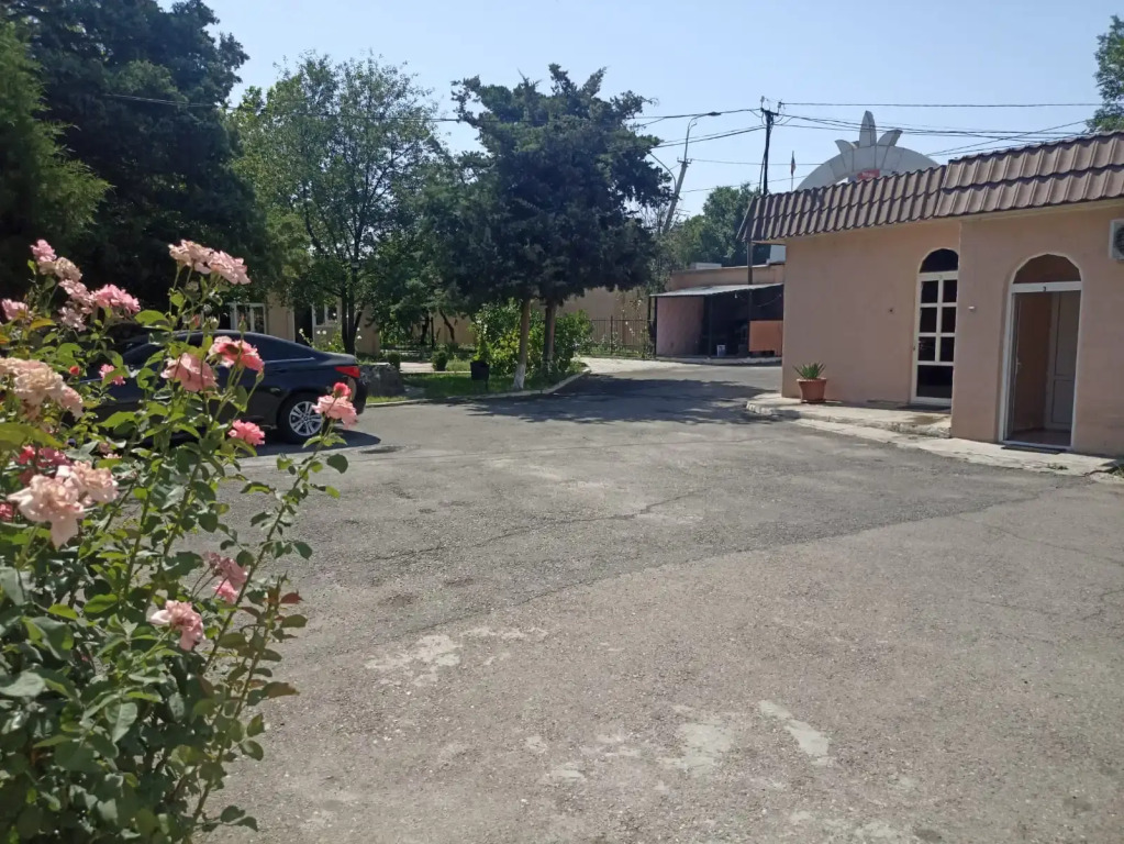 Urartu Complex Hotel
