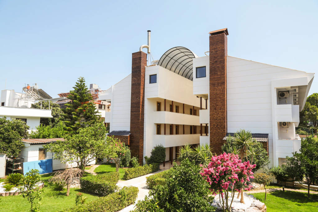 FAME HOTEL