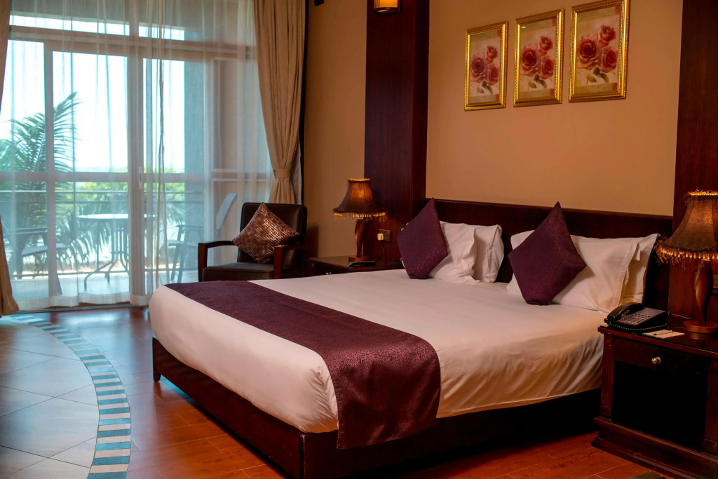 Отель Protea Hotel by Marriott Entebbe