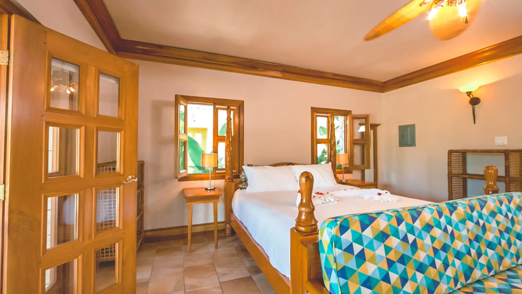 Ocean Cliff Hotel