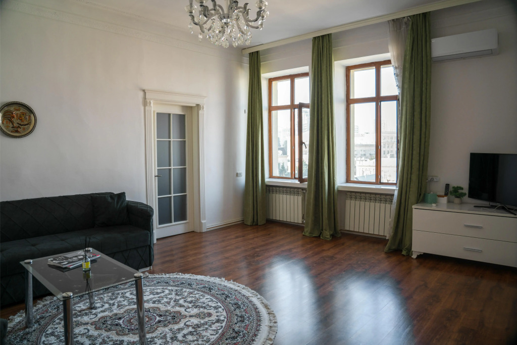 Апартаменты Spacious Downtown City View