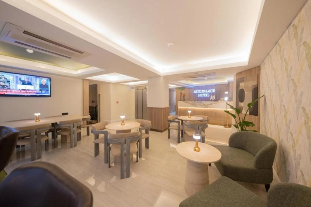 Atik Palas Hotel