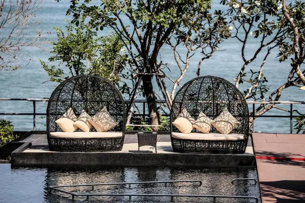 Mayaana Beach Resort Pattaya - Formerly Golden Tulip Pattaya Beach Resort